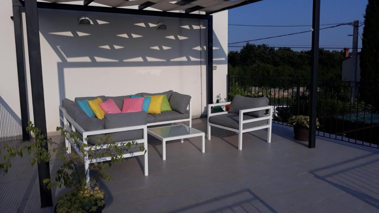 Holiday Home Dioniza Vodnjan Bagian luar foto