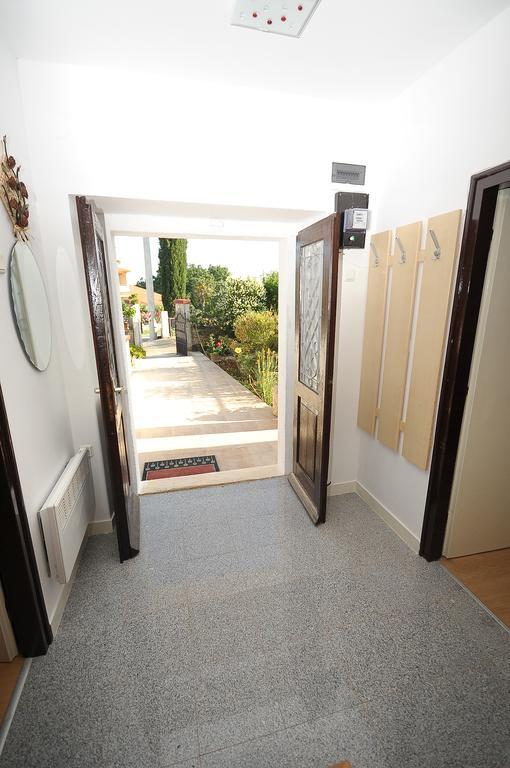 Holiday Home Dioniza Vodnjan Ruang foto