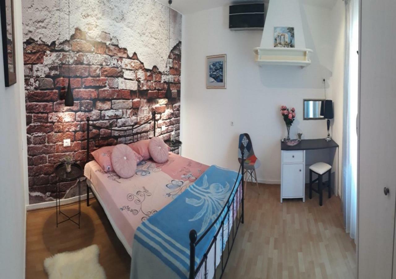 Holiday Home Dioniza Vodnjan Bagian luar foto