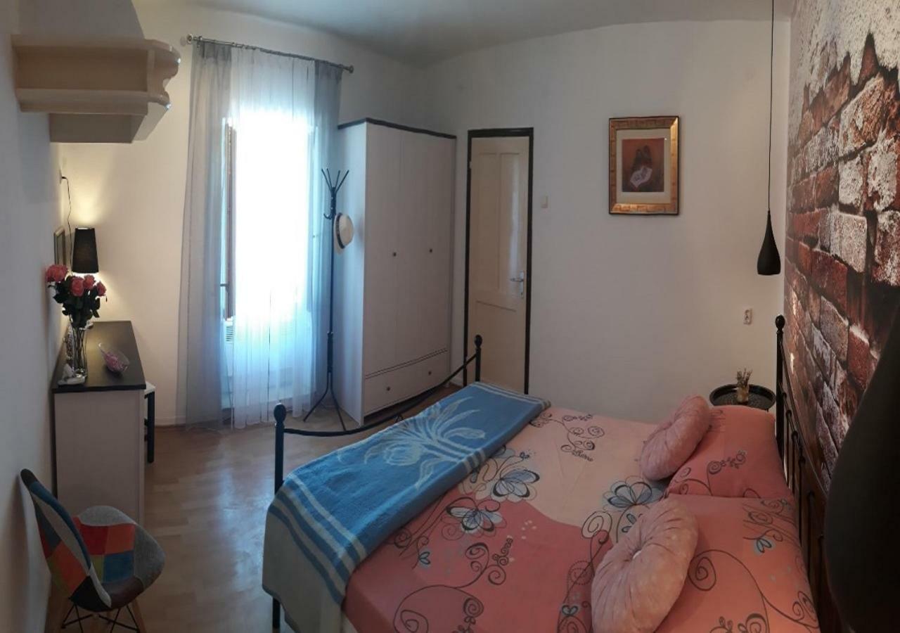 Holiday Home Dioniza Vodnjan Bagian luar foto
